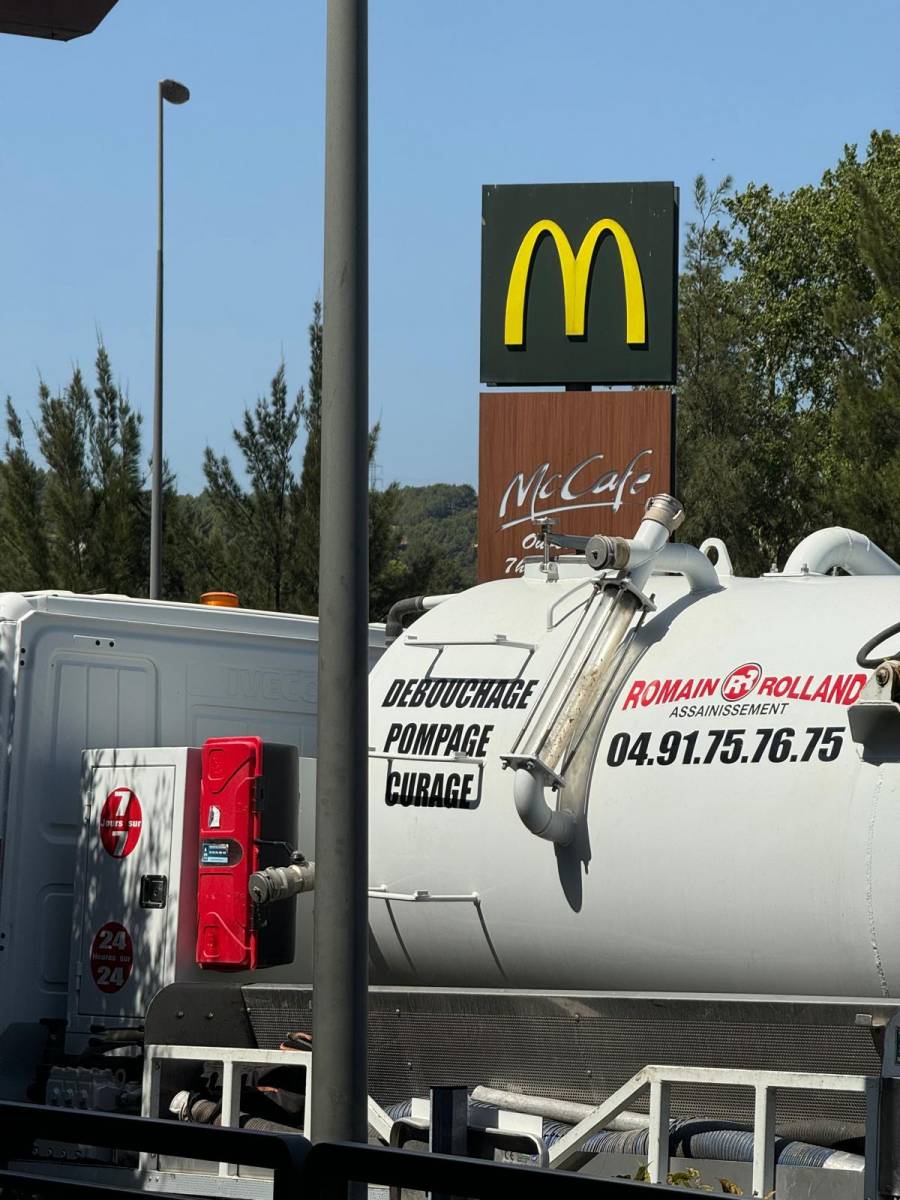 Service de Débouchage Canalisation à Marseille – Devis Gratuit et Tarif Compétitif